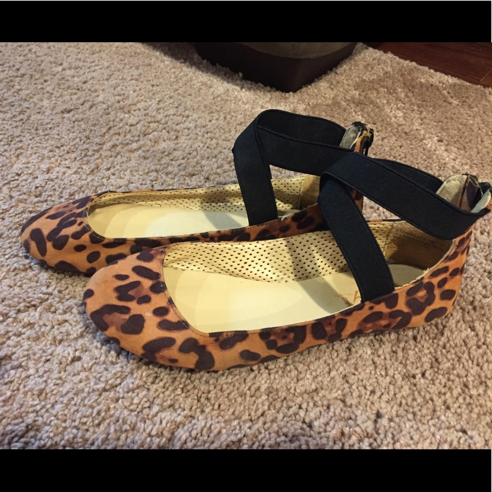 Ballet style flats
